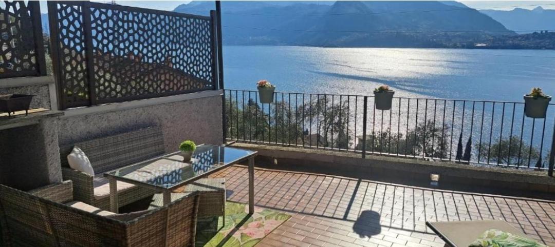 Dream Lake Panorama, Garage In The Center Of Varenna Bagian luar foto