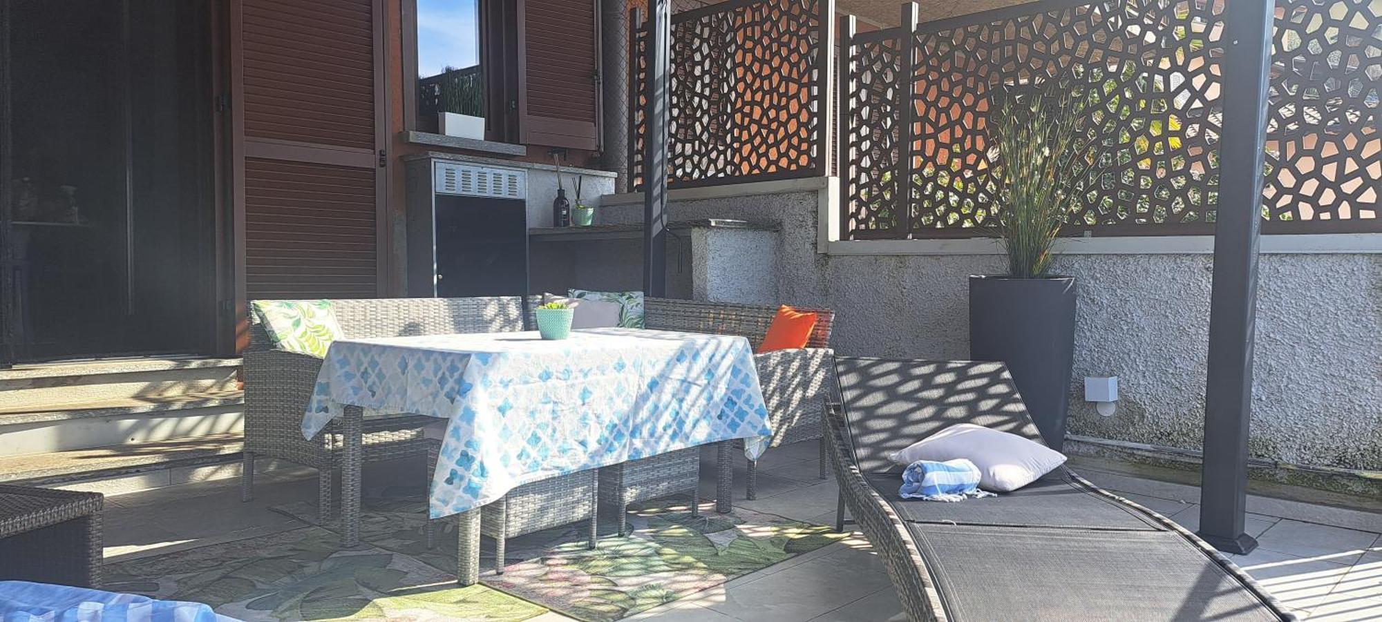 Dream Lake Panorama, Garage In The Center Of Varenna Bagian luar foto